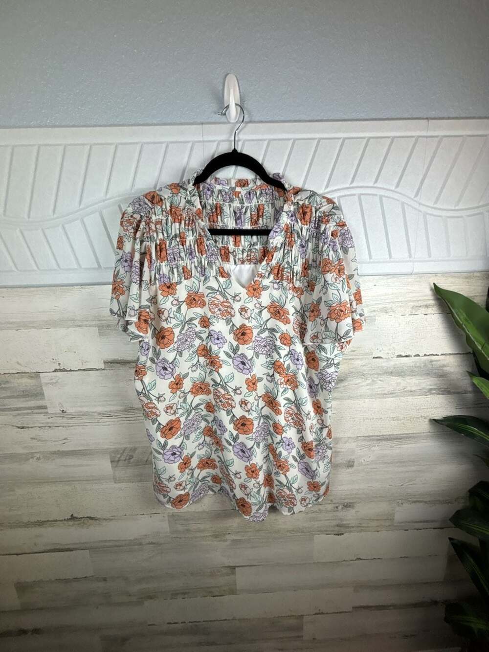 Unbranded Floral Print Smocked V-Neck Blouse Size XL